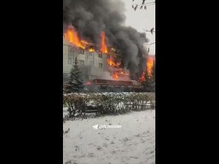 In Naberezhnye Chelny, the four-star business hotel Kamarooms is on fire