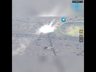 Неуязвимый танк батальона «Тигр» в бою под Донецком наезжает на мину, получает ПТУР, отвечает огнём