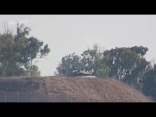 Уничтожение ещё одного израильского танка “Merkava IV“ гранатой в люк