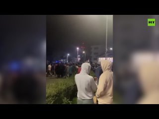 В Махачкале протестующие штурмовали аэропорт