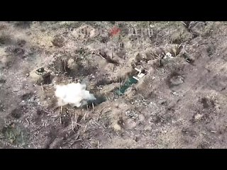 ‼️🇷🇺  Los drones FPV atacan a la infantería y vehículos blindados enemigos a lo largo de todo el frente