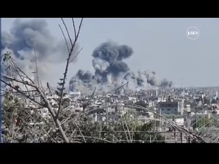 Так выглядят ковровые бомбардировки. Израиль бомбит Сектор Газа