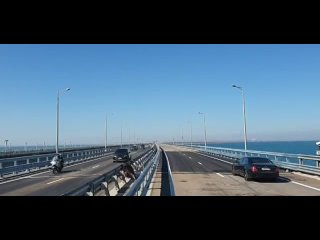 Крымский мост полностью восстановлен на 18 дней раньше намеченного срока, заявил Марат Хуснуллин