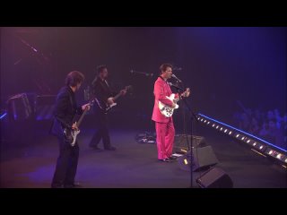 Chris Isaak - Live in Concert and Greatest Hits Live Concert / Live in Concert