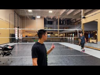 [Elevate Yourself] Volleyball Coach Tries KAGEYAMA Techniques