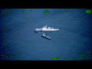 Корабль китайской береговой охраны намеренно протаранил судно ВМС Филиппин, чтобы помешать доставке грузов в отдаленный гарнизон
