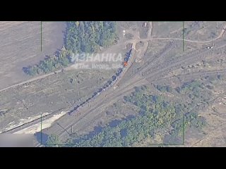 ВСРФ обнаружили и УНИЧТОЖИЛИ массивную колонну украинской техники в Родинском, используя ракеты «Торнадо», примерно в 50 км от ф