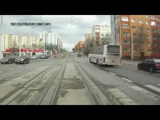 Трамвайная дорога нелегкая