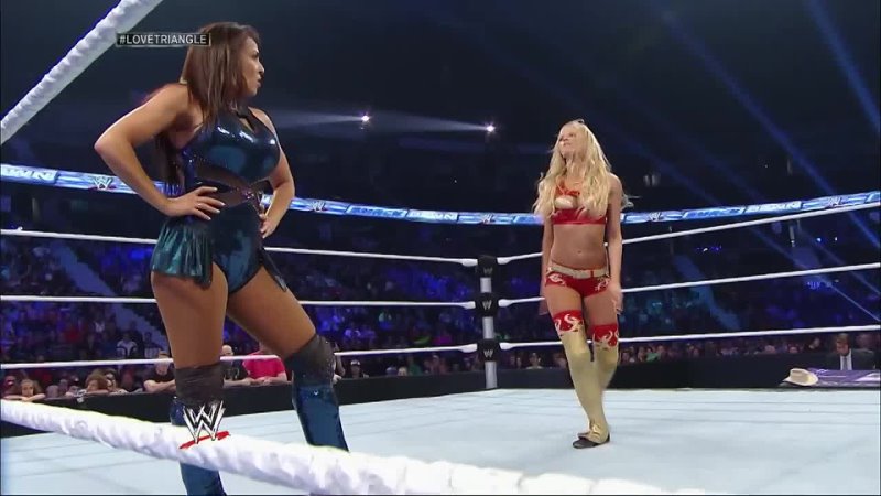 (Layla and Summer Rae) The Slayers' WWE Debut - SmackDown 