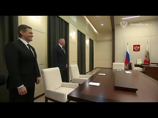 ⚡⚡Владимир Путин подписал указ об отставке Олега Кувшинникова с поста губернатора Вологодской области по собственному желанию.