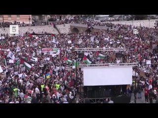 🇧🇦 Des milliers de personnes ont manifesté aujourd’hui pour la Palestine à Sarajevo, en Bosnie-Herzégovine