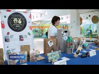 На окружном этапе конкурса “Туристический сувенир“ в Пскове 27 регионов России представили свои местные изделия