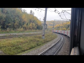 Вид из электропоезда на подъезде к Байкалу