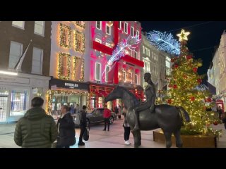 London Mayfair Christmas ✨ Bond Street, Burlington Arcade  Annabel’s 🎅 Night Walk 2021 [4K HDR]