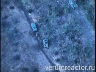 🇷🇺🇺🇦 Артиллеристы группировки “Юг“ уничтожили украинский бронеавтомобиль “Козак“