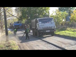 ️В городе Червонопартизанске подходит к завершению укладка нового асфальтобетонного полотна по улице Терешковой (от поворота с у