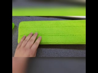 Видеообзор легкой маневренной швабры Green Fiber с распылителем