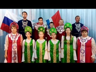 #Массовое исполнение гимна в национальных костюмах «Симфония Единства»55