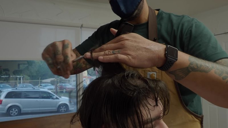 Beardbrand Barber Helps Young Man Discover His Amazing Hair