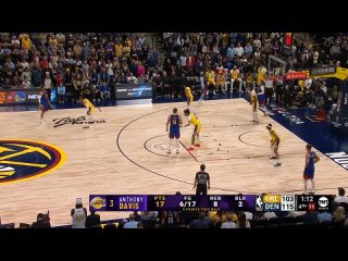 Nuggets fans chant “Who’s your Daddy“ at the Lakers during 4th qtr