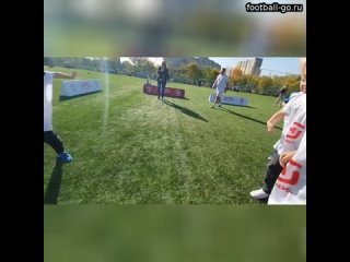 Детям это лучше показывать: чемпион мира отдает голевой пас через себя чемпиону Европы  В Краснодаре