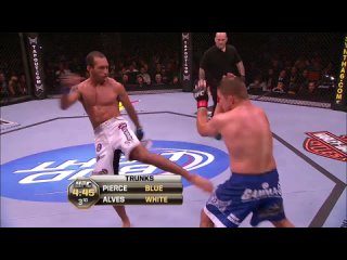 Mike Pierce vs. Amilcar Alves UFC 118 - 28 августа 2010