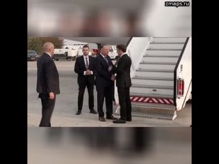 Президент Франции Макрон, подхватив эстафетную палочку политических туристов, прибыл в Израиль, даб