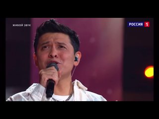 Еще один певец из КР прошел в полуфинал российского музыкального шоу