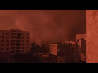 Durante toda la noche, la aviación israelí atacó la franja de Gaza