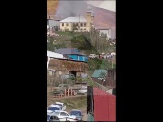 Видео пожара в высокогорном дагестанском селе Хутрах