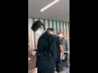 Lee Min Ho ✩ и EXO Suho ✩ в аэропорту Инчхон  cr. caramelhershey
