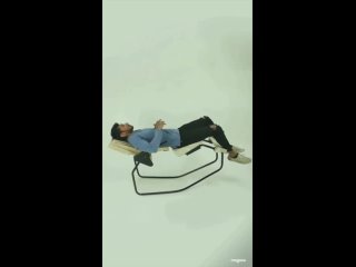 Да по нему видно же что ему не удобно лежать🤣🤣🤣🤣 - Юрий Николаевич