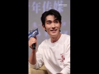 #ZhuYilong Взаимодействие Чжу Илуна с аудиторией  в Чжэцзянском университете