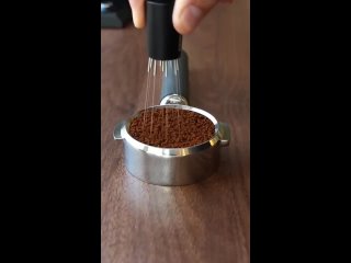 Это не стоит мук подъёма с утра и мук пахоты на работе. Кофе вкуснее, ароматнее - проще вручную перемолоть и сварить  в... - Владимир Воинов