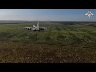 🇷🇺✈🚀 Экипажи Су-25 нанесли удары по военным объектам и технике ВСУ
📍 Донецкое направление