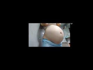 Pregnant Chinese Woman Chug