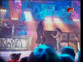 KoRn - Another Brick In The Wall (Live at MTV RMA 2005)