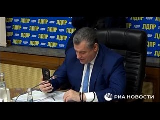 ▶️ «Он увидел ребенка, у него разорвана нога была, а время шло на секунды»

🇺🇦 Водитель военного корреспондента телеканала “Росс