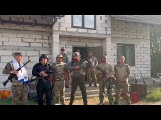«Рыжий Тарзан» Дацик сообщил, что уехал в зону боевых действий на Украину
