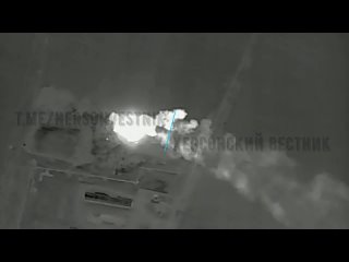 💥Военнослужащие группировки войск «Днепр» продолжают уничтожать военные объекты ВСУ на правобережье Херсонской области

На этот