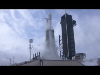 Пуск РН SpaceX Falcon Heavy с исследовательским зондом NASA Psyche