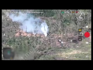 🇷🇺🇺🇦Le travail des opérateurs de drones du 2e bataillon de reconnaissance distinct de la 123e brigade 2AK dans la région de Belo