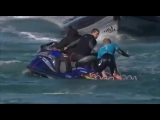 Нападение акулы