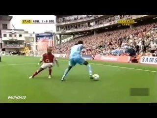 Jay-Jay Okocha Destroying Great Players (1080p).mp4