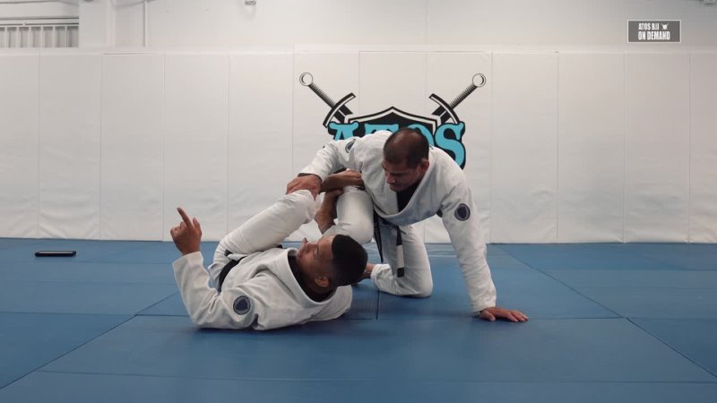 1 Rolando Samson teaches Kiss of the Dragon to Leg Drag part