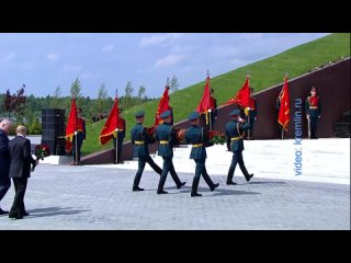 Мемориал советскому солдату во Ржеве / ПУТИН и Лукашенко
