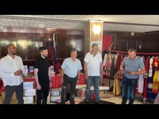 Мордовия доставила гуманитарную помощь и поблагодарила социальных работников Каланчакской администрации