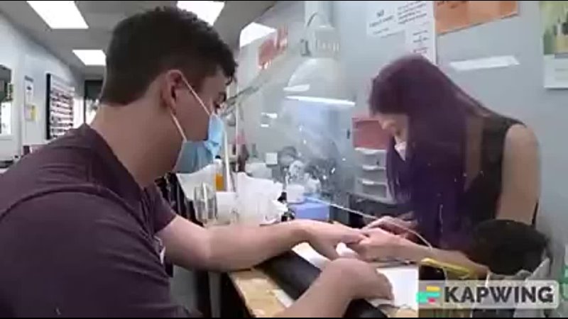 Nail salon esthetician gets caught because client knows Cantonese and