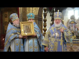 В День народного единства Патриарх Кирилл объявил об обретении подлинника Казанской иконы Богородицы XVI века