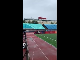 Болотный Футбол в Новосибирске между ФК Новосибирском и ФК Родиной ()